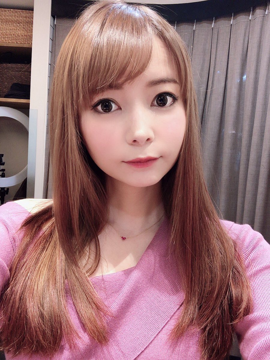 しぶとい中川翔子 En Twitter ナレーションがとてもはやく終わり空き時間できたので 渋谷vaiceでアロマヘッドスパとトリートメントしてきました つやつやさらさらに髪が復活したよー 前髪を伸ばしてみたいモードのでななめに流しやすくカットしてもらいました