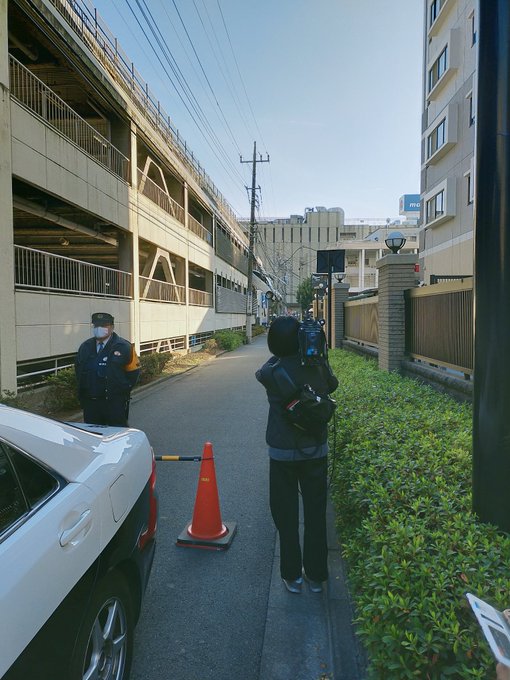 事故 丸広百貨店 川越店の駐車場で車宙吊り おじいさん乗ってる 画像まとめ 川越市新富町 まとめダネ 事故 丸広百貨店 川越店の駐車場で車宙吊り おじいさん乗ってる 画像まとめ 川越市新富町 まとめダネ