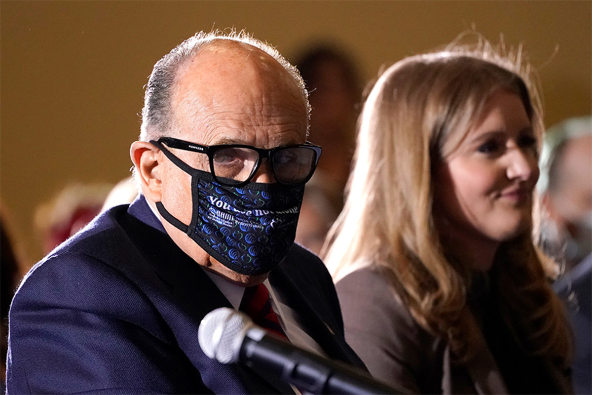 Rudy Giuliani leaves hospital after treatment for COVID 19