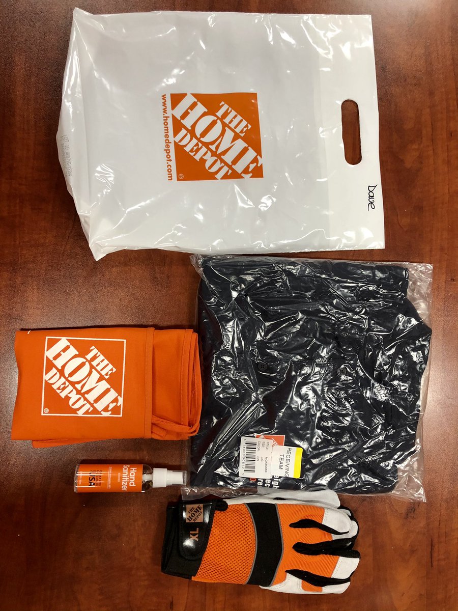 Freight and Receiving celebration tonight with goodie bags and food for this hardworking team!! <a href="/hmalak/">Sam</a> <a href="/V_Soto_G/">Vanessa Soto-Garcia</a> <a href="/THDMikeP/">Mike Powell</a> <a href="/JasonArigoni/">Jason Arigoni</a>