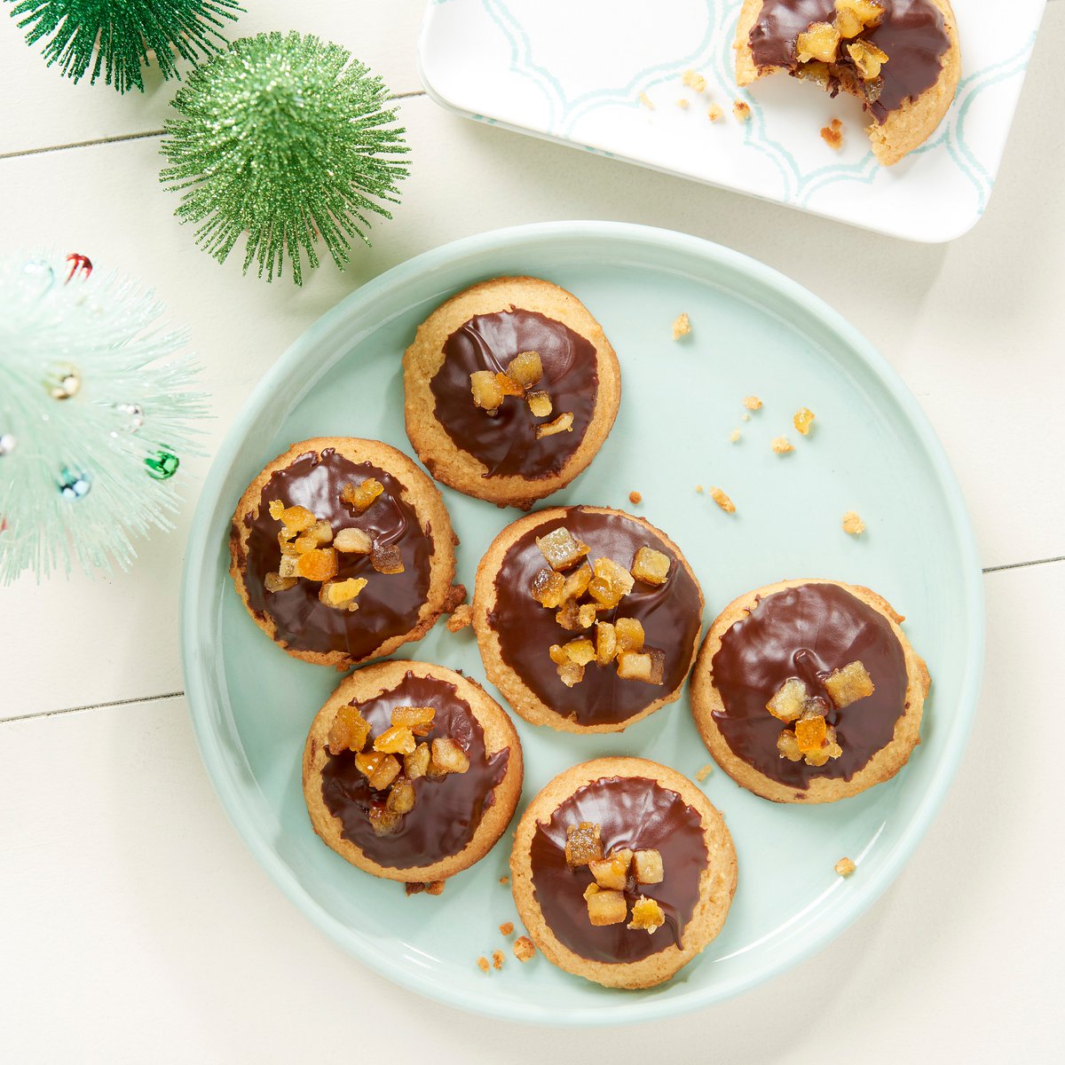 ThermomixUSA's tweet photo. Check out these delicious Gluten Free Chocolate Orange Cookies from Lauriane, our Independent Consultant based in Québec. Get the recipe in our new collection, "Consultant Favorites - Cookie Exchange," on #Cookidoo below 👇💚 

https://t.co/Gs1A2SR4Bg https://t.co/CS39CoqtQN