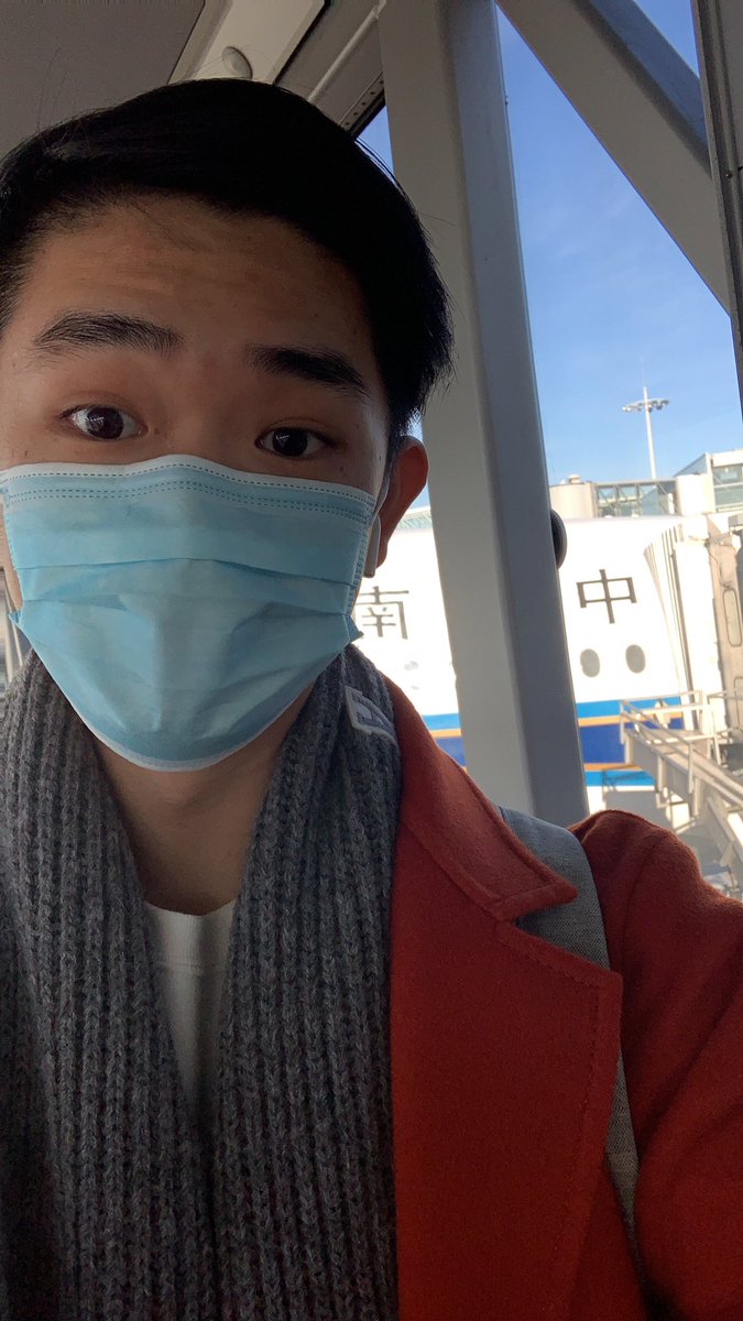 As I’m boarding my flight back to China, I decided to start a thread on how traveling back home is really different in a pandemic.It involves multiple PCR tests, cabin crew equipped in full PPE, 14-day mandatory quarantine at a hotel assigned by the state etc.C’est parti!