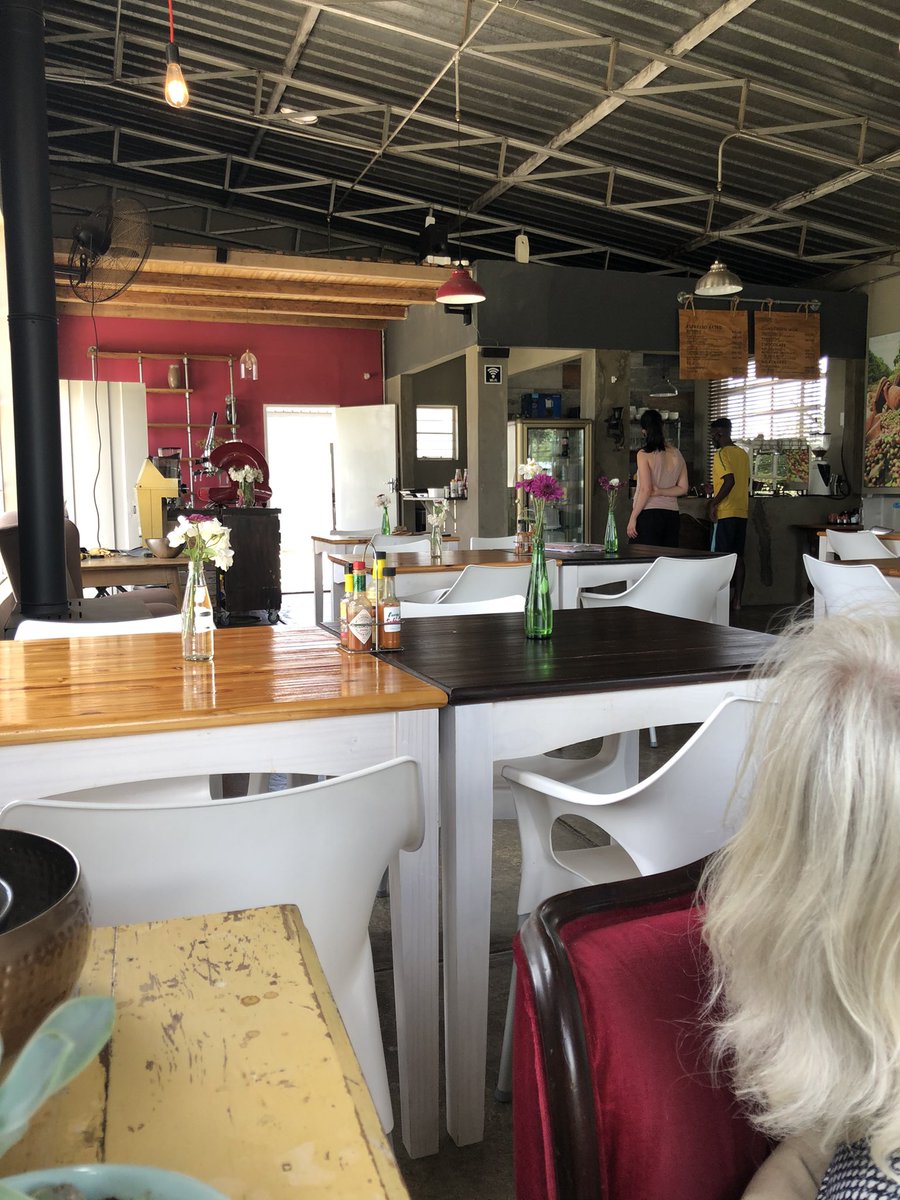 LynetteFrancis1's tweet image. #CoffeeSnob #AdventureLoading #CookingUpAStorm #Happiness #LocalisMosLekker #RedSugarProductions