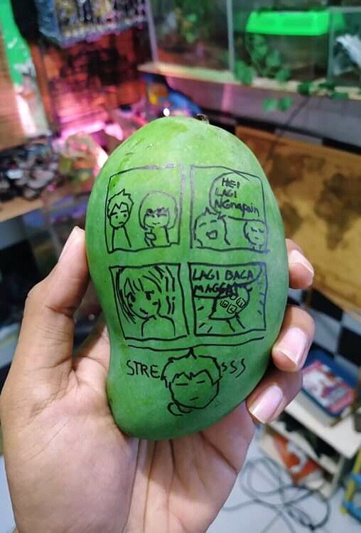 kusumah_but's tweet photo. lagi baca manga https://t.co/U1igYYEezB