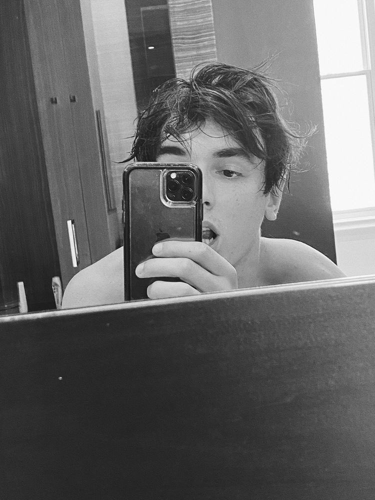 killinxgit's tweet image. Hai