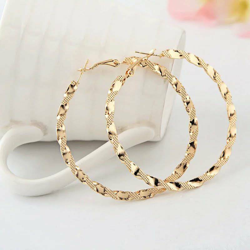 CM_Hearts's tweet photo. #Trendy #Metal #Twist #Hoop #Earrings 

➡️ https://t.co/XxS8IPTbaJ ⬅️

#BritHour #ATLondonUk #UKhashtags #londonislovinit #Uksopro #UKSmallBiz #SmallBusiness #ATSocialMedia #UKBIZ #atsocial #Ukbizhour #Tweeturbiz #tweeturbiz #tweetmaster #UKSocialMedia #SocialLondon #giftideas https://t.co/w2GJDK4XMz