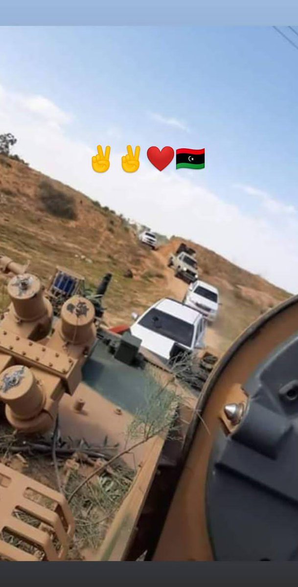 taha042020's tweet photo. رجال الزاوية❤❤

#بركان_الغضب https://t.co/SMN7rudnVX