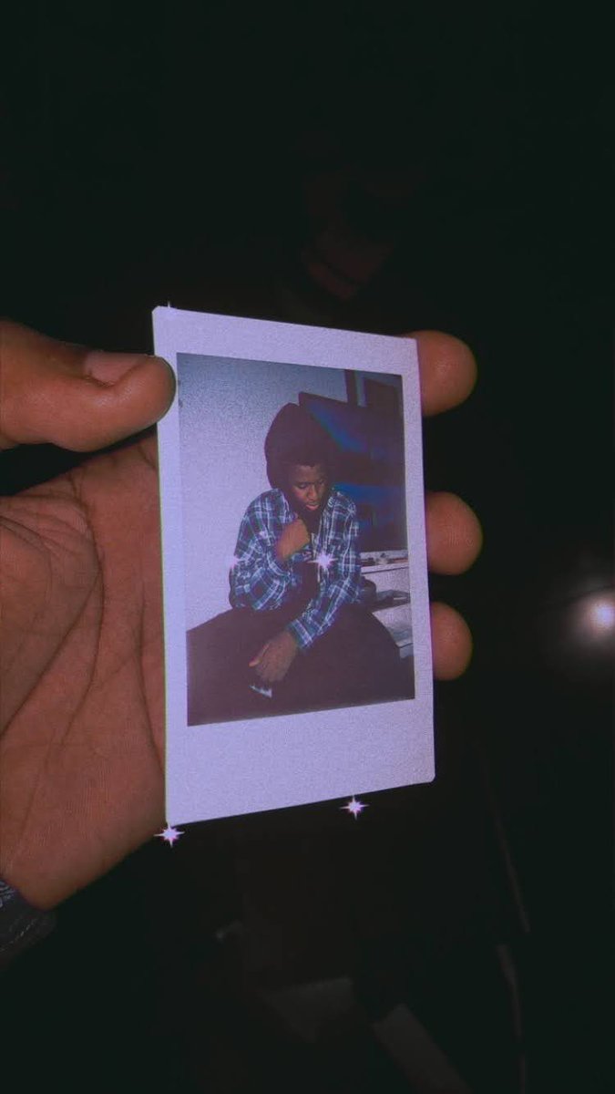 eameshie's tweet photo. sometimes i feel like a polaroid picture 
-
@jaden https://t.co/PaWesvMmc1