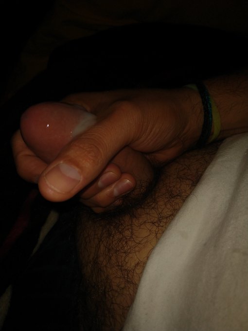 A dormir buenas noches!! https://t.co/kiQkANbYBW