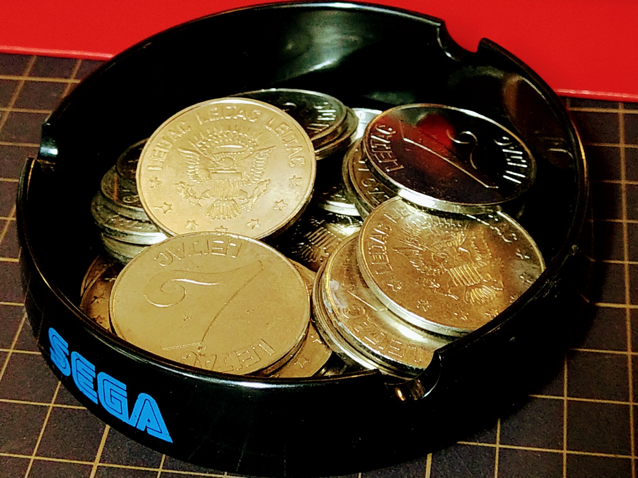 アキハバラ Beep かつてコナミのゲームを販売していたレジャックのゲーム用コイン が何故か入荷しましたので店頭カウンター前にて1枚0円で販売いたします 直径3cmと大きく ピカデリーサーカスとかでは見なかったよう な 気がします 何のゲーム用 アキハバラ Beep かつてコナミのゲームを販売していたレジャックのゲーム用コイン が何故か入荷しましたので店頭カウンター前にて1枚0円で販売いたします 直径3cmと大きく ピカデリーサーカスとかでは見なかったよう な 気がします 何のゲーム用