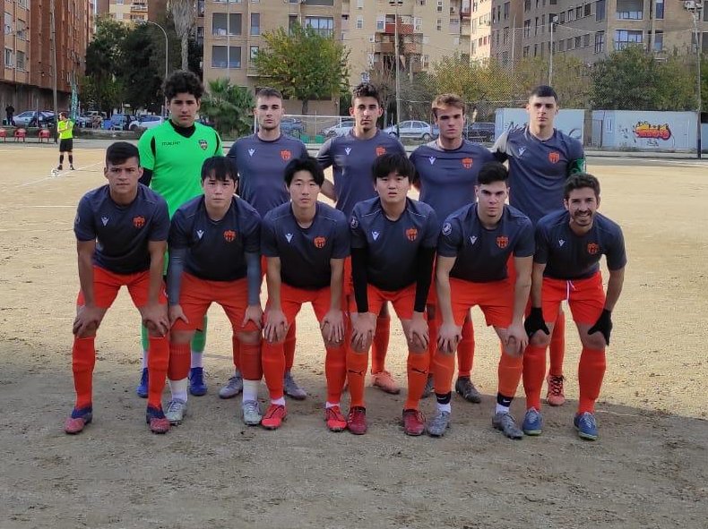 patacona_cf's tweet photo. Gran victoria de nuestro Amater B, que nos sitúa líderes de la clasificación, un gran esfuerzo de este equipo y su cuerpo técnico, que poco a poco va dando sus frutos.

Grandes !!! https://t.co/fgsE0DNNNd