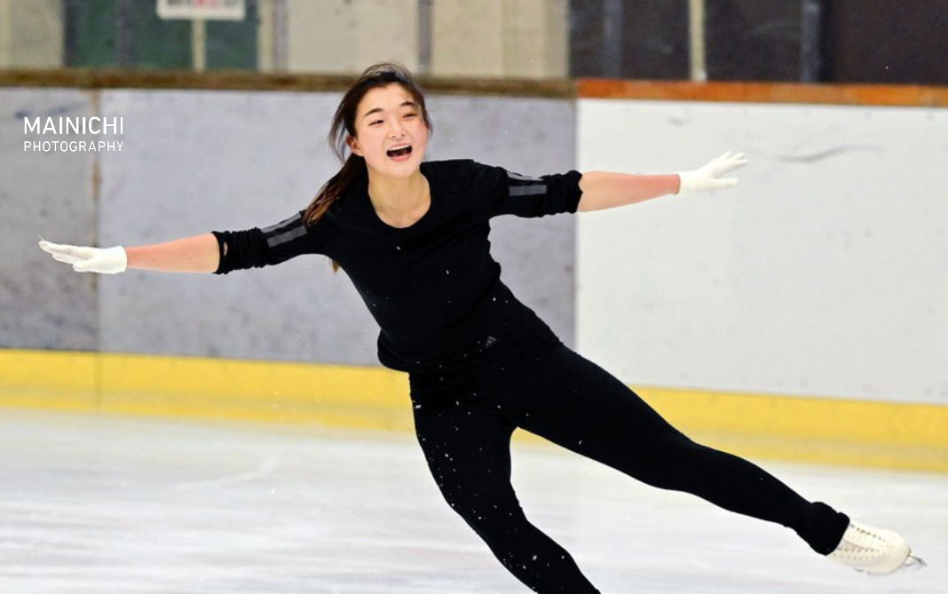 毎日新聞写真部 神戸市立ポートアイランドスポーツセンターで行われた フィギュアスケート の 坂本花織 選手と 三原舞依 選手の公開練習の写真特集https T Co 3bukc4wcamを作成しております フィギュア