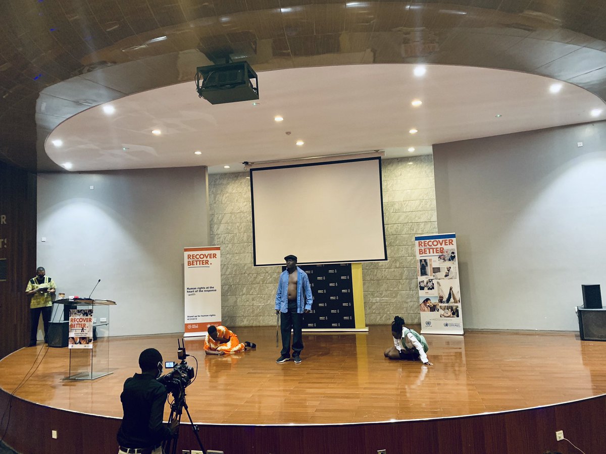 BelgiuminKenya's tweet photo. Congratulations to @OHCHRKENYA for organising an amazing #HumanRightsDay in these difficult times 👏 and to the social justice centre theatre group for their compelling performance on #COVID19 related human rights violations @UhaiWetu #RecoverBetter #StandUp4HumanRights https://t.co/9rqYCVRkbP