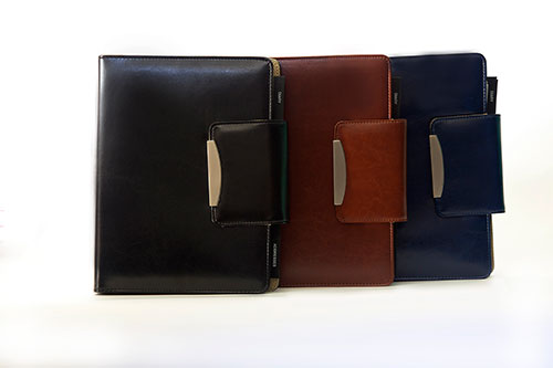 junechildPR's tweet photo. 2021 Organizers and notebooks available in a choice of colours #PromotionalItems #Giveaways #Branding #PR #MarketingTwitter #2021goals https://t.co/wkdF6fMMZ8