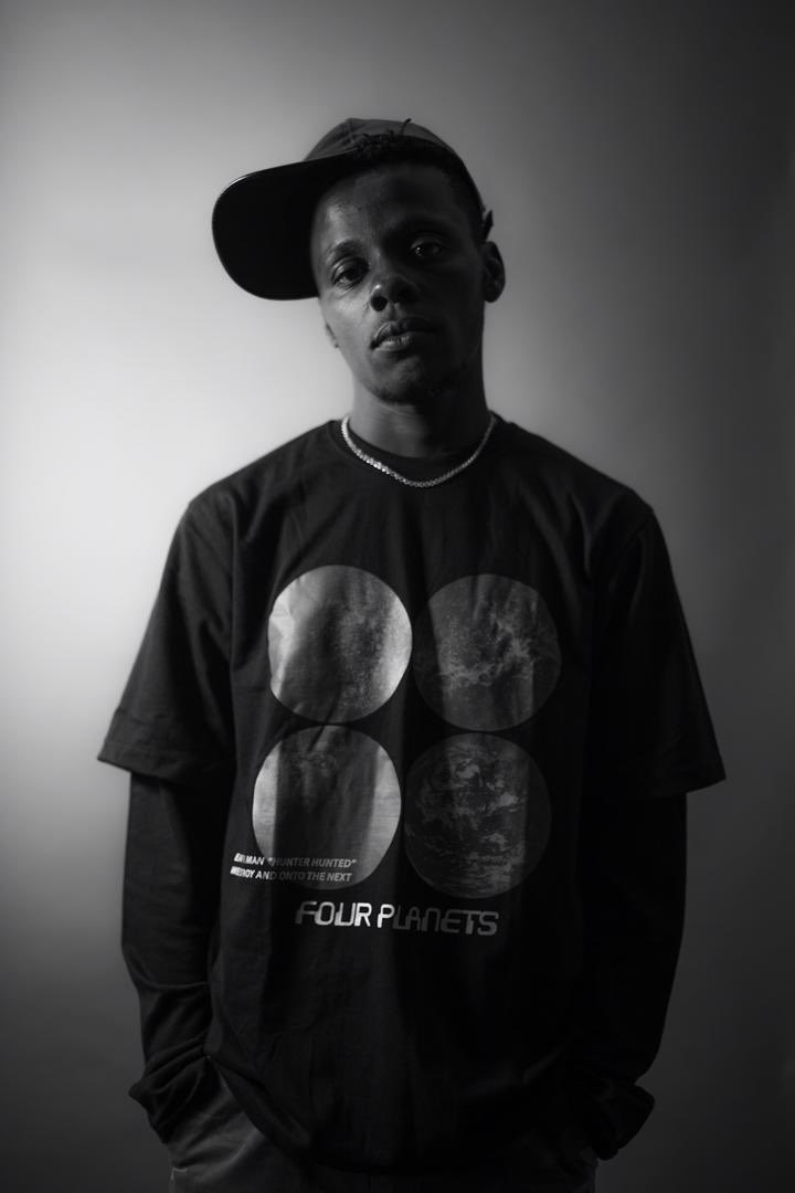 loudhousephc's tweet photo. New masterpiece from Kblacktheblack and Doka shot
#soulecstasy out now !!
Lh on my sleeves https://t.co/drXDWKQxko