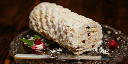 macuisine_bath's tweet photo. New for this season raspberry & white chocolate roulade contains rolled meringue filled with fresh cream, raspberry jam and white chocolate. Serves 6-8 people
#buylocal #backingbath #macuisine_bath #ThePigGuide #totalguidetobath #BATHEATS #bathindependents https://t.co/vNHAlt0OhX