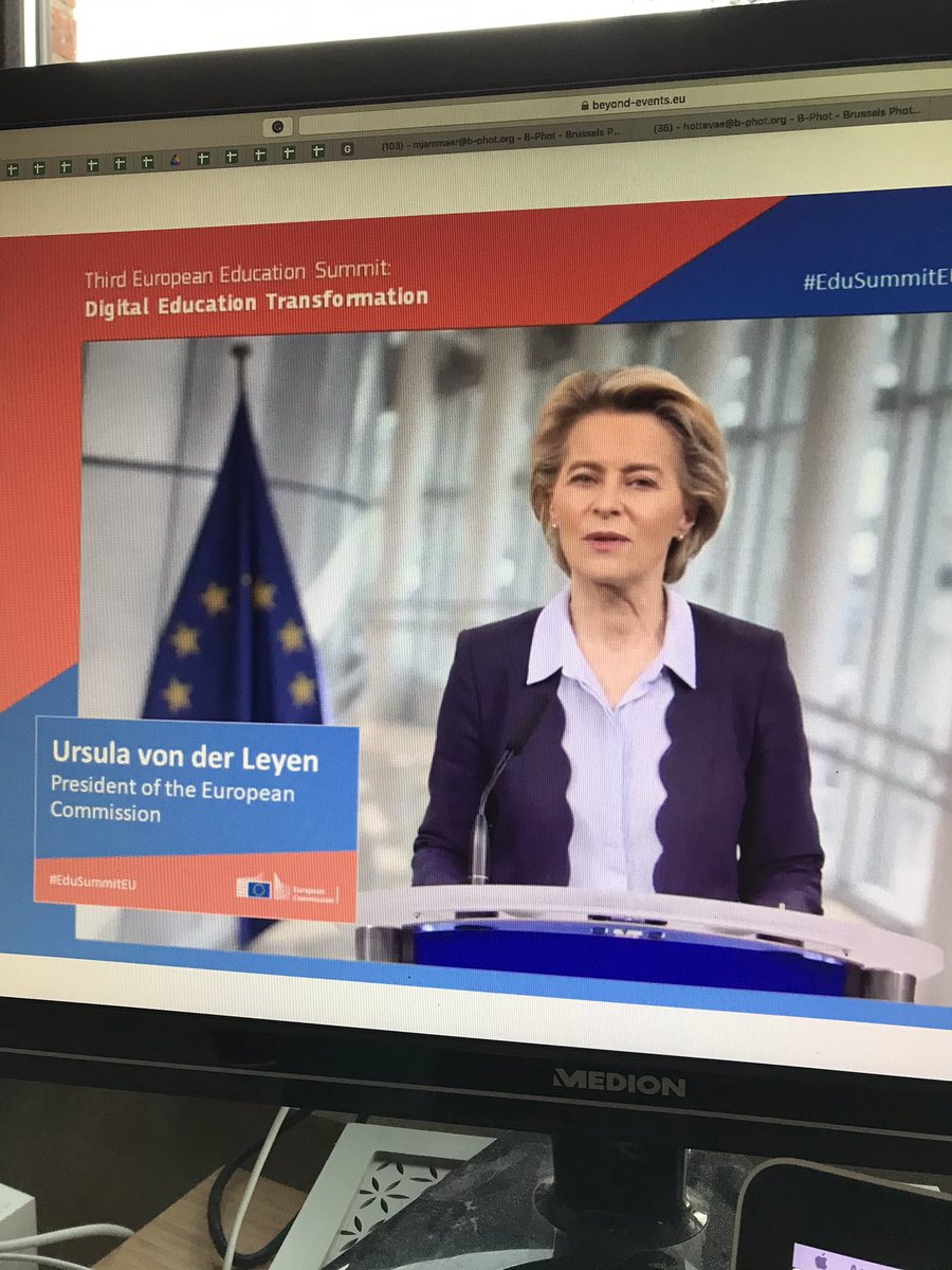 mj_majorie's tweet image. Representing @BPhotVub at the 3rd European Education Summit #bphot #EduSummitEU #masterphotonics. Inspiring panels on the future of digital/blended learning.