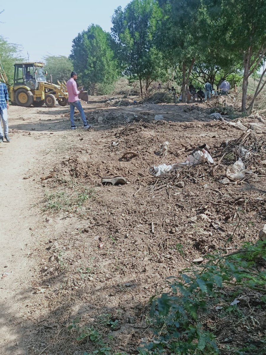 Encroachment removal drive in kotda <a href="/collectorpor/">Collector Porbandar</a> <a href="/PorbandarRac/">RAC Porbandar</a> @informationpor2