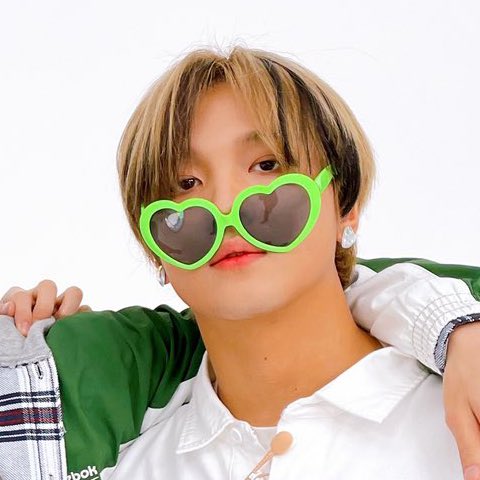 brilliantbearxx's tweet image. หรือคุนจะบอกว่าพ้มไม่เฟี้ยวอะ