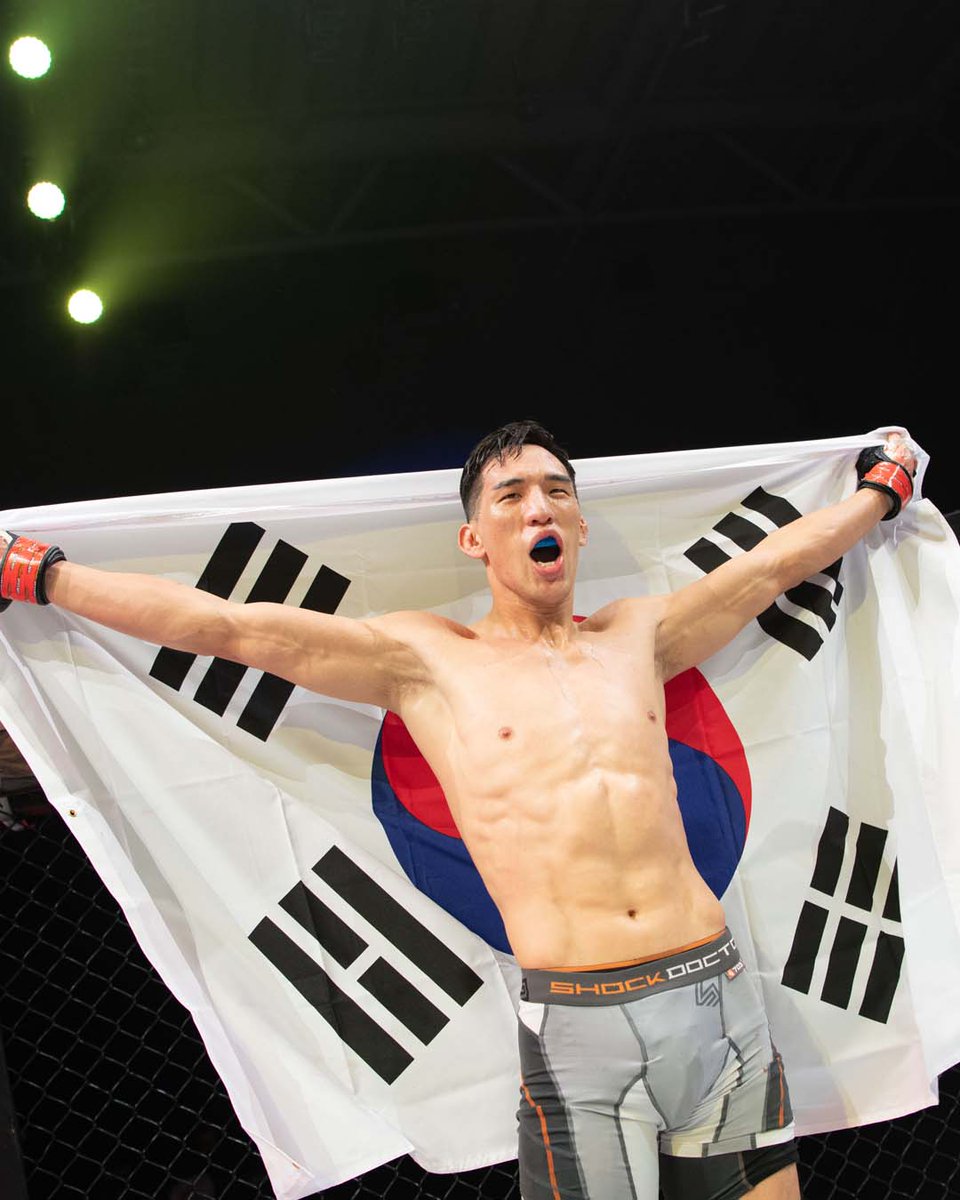 bravemmaf's tweet image. Tae Kyun Kim earns his second BRAVE CF win against Arturo Chavez via TKO at #BRAVECF43

Who is next for "Ares"?

#BRAVECF