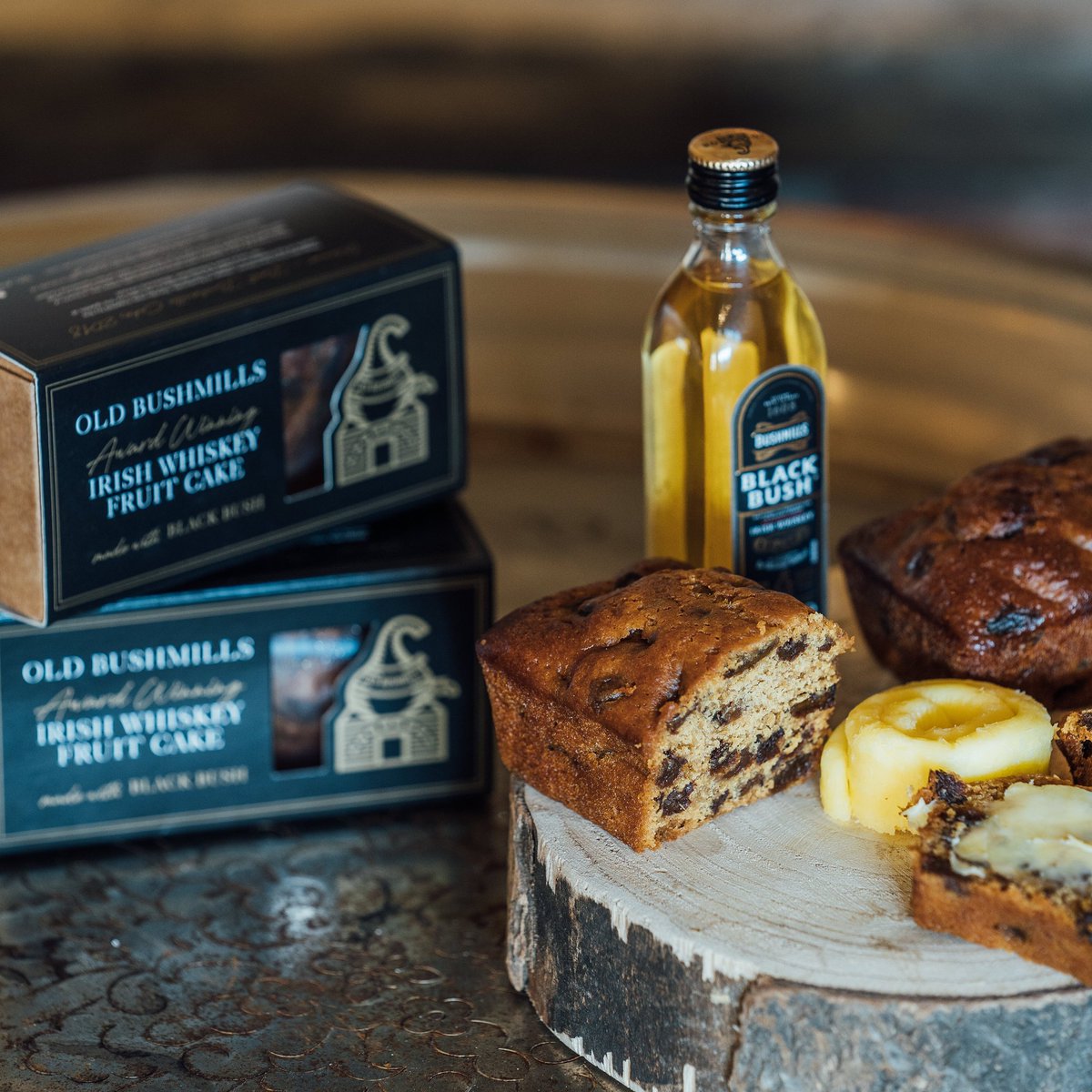 BlackrockBB's tweet photo. Last batch before Xmas. Preorder our Award Winning Irish Whiskey Fruit Cake with Black Bush. Perfect addition to your cheeseboard this Festive Season #embraceagiantspirit #FillYourHeartWithIreland #TasteCauseway #bushmills #whiskey #irishwhiskey #Christmas #XmasTreats https://t.co/PHN3mXBcow