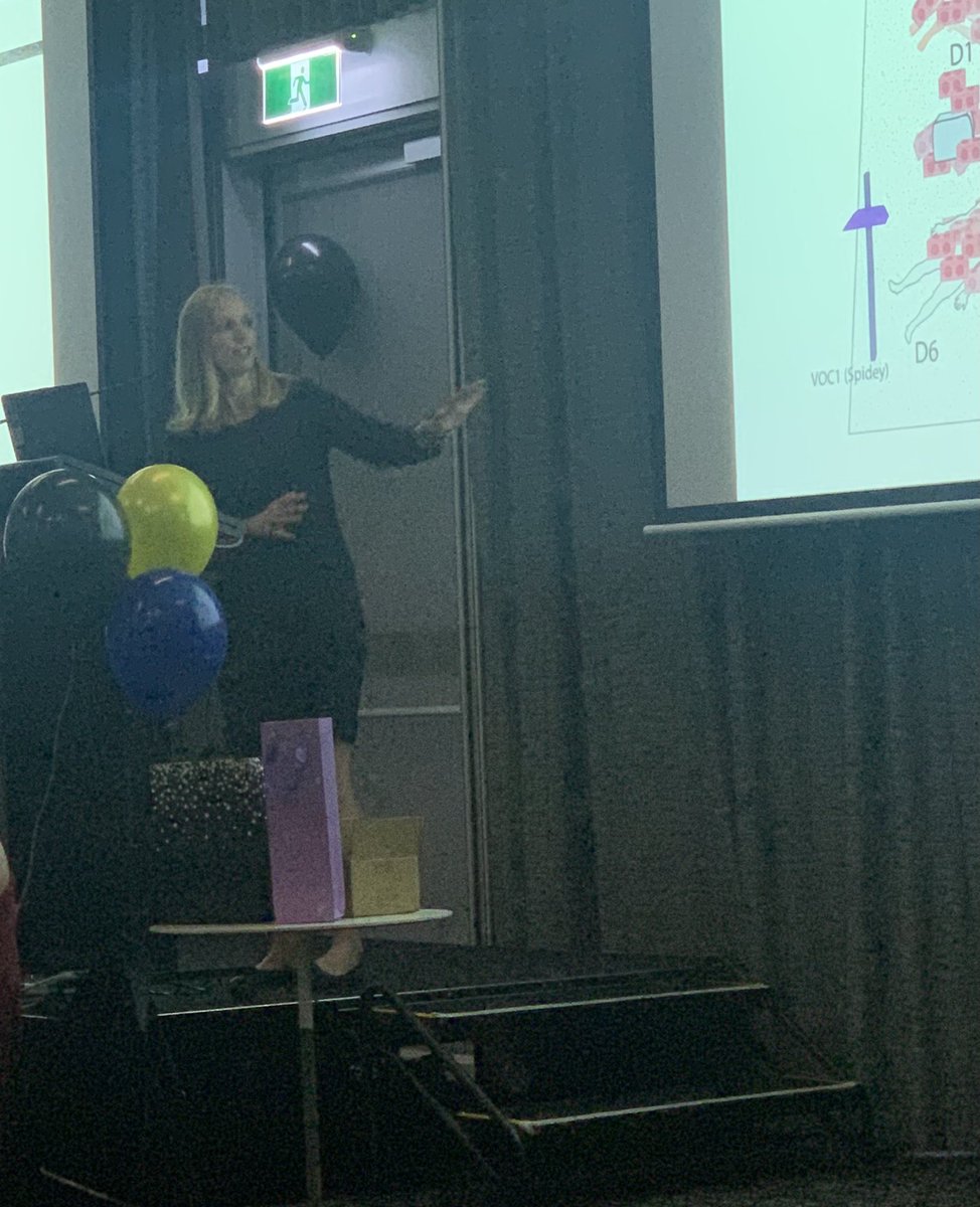 DrHayley_AU's tweet image. @MaikenLand presenting her insights on the future of #forensictaphonomy at the joint  @ANZFSS_NSW and UTS FSS end of year event