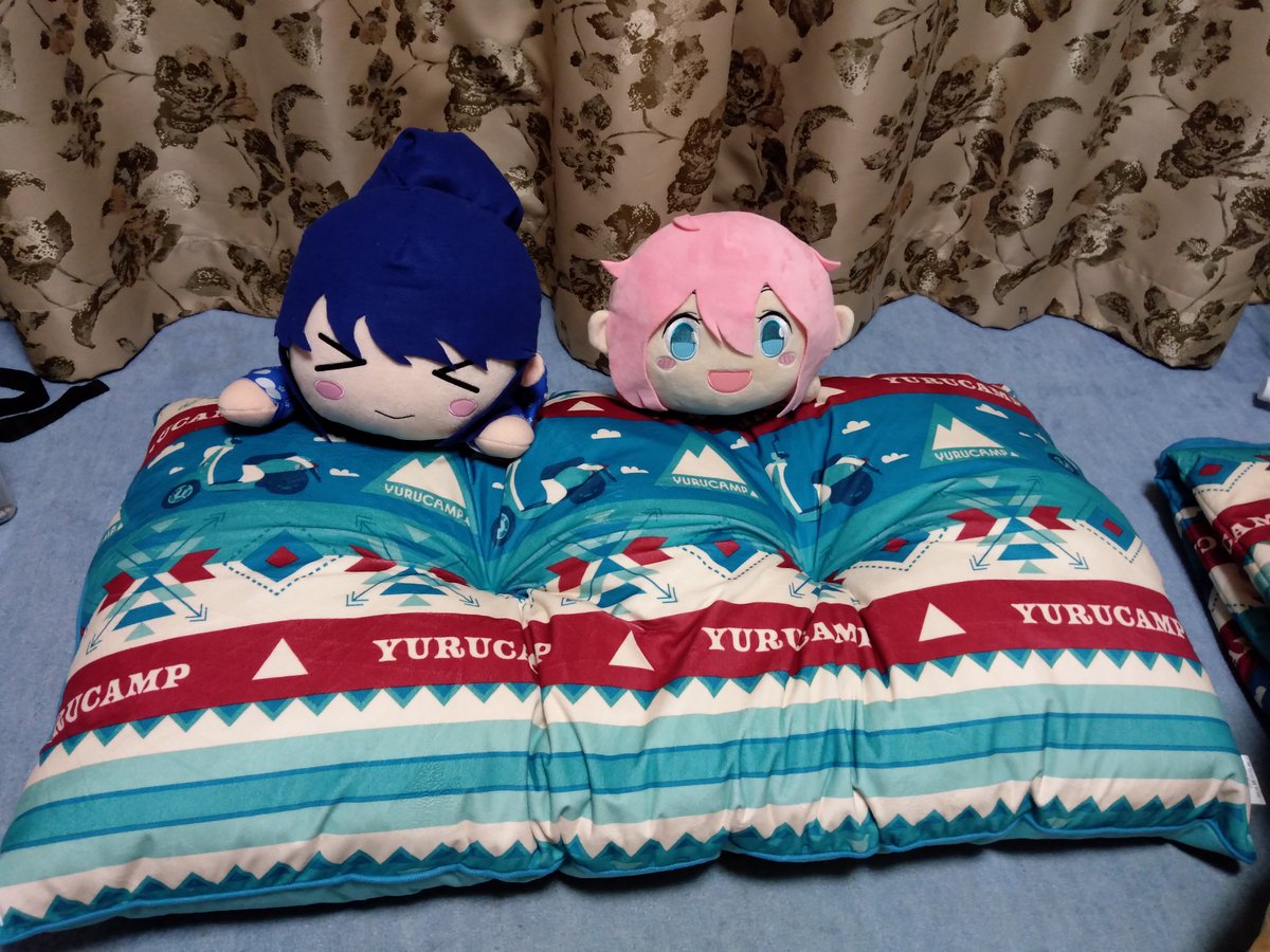 ゆるキャン しまむら 長座ぶとん