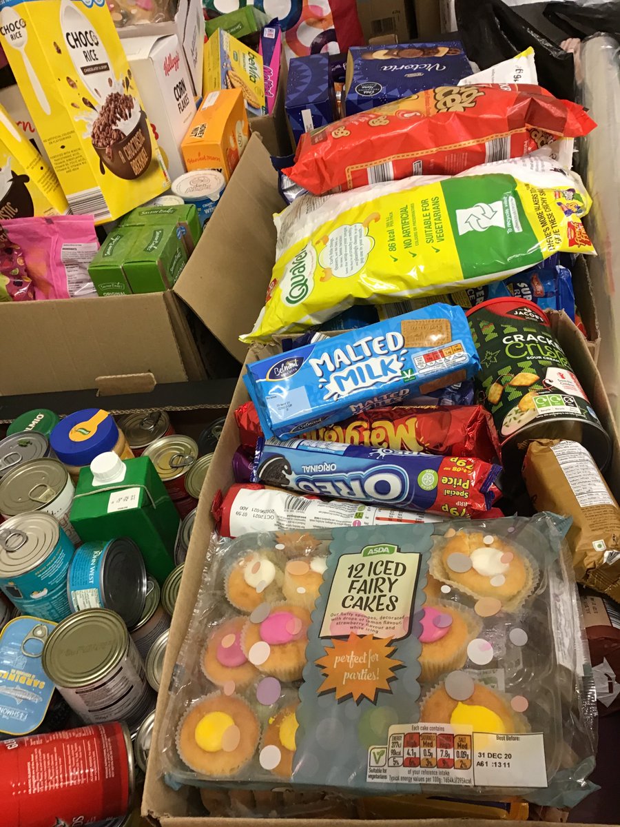 olive_bham's tweet photo. A heartfelt thanks to all our children and parents! We have been overwhelmed by the generosity towards our Festive hampers. We're ready to pack and deliver to the most vulnerable people in our community. #Food4all #FestiveWinterProgramme #Service #Community https://t.co/fGAt4ziIuH