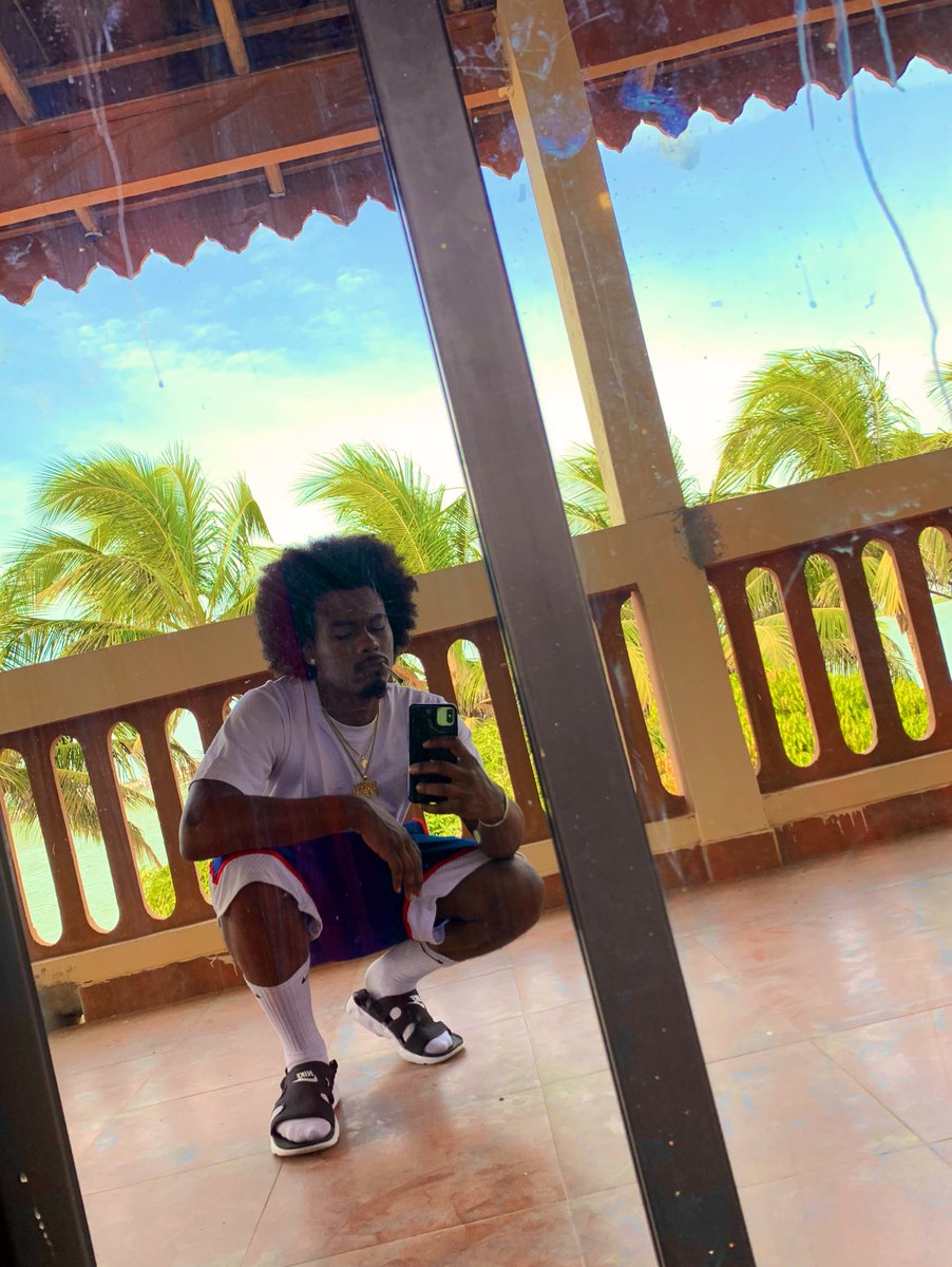 Imagine waking up...Open the balcony...&amp; you’re in heaven