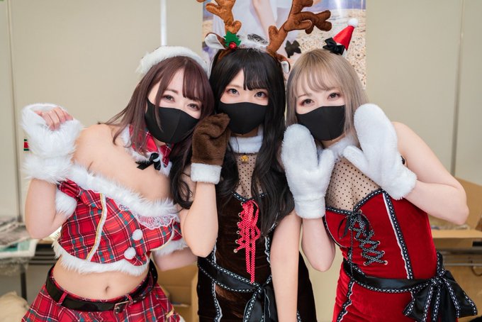 コスプレイヤーイズ氏のTwitter画像32