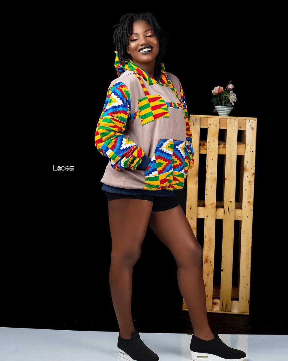 ionareine's tweet photo. Twitter GH, pls help me get to 100k followers  🙈 https://t.co/eAzfefFYV2