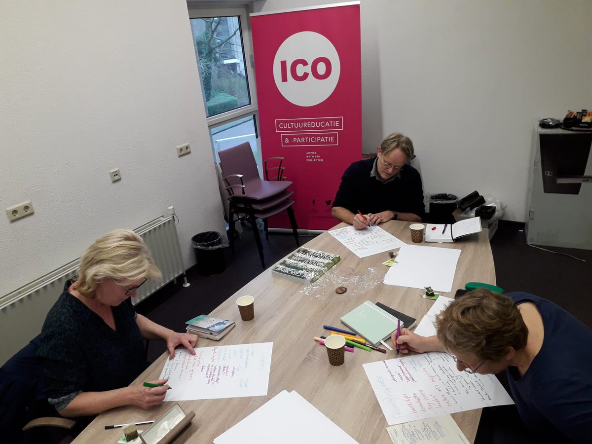Er wordt bij het ICO, coronaproof, hard gewerkt door deze kunstenaar-docenten en gebrainstormd over het door-ontwikkelen van het project Duurzaamheid voor het nieuwe seizoen Cultuurmenu!