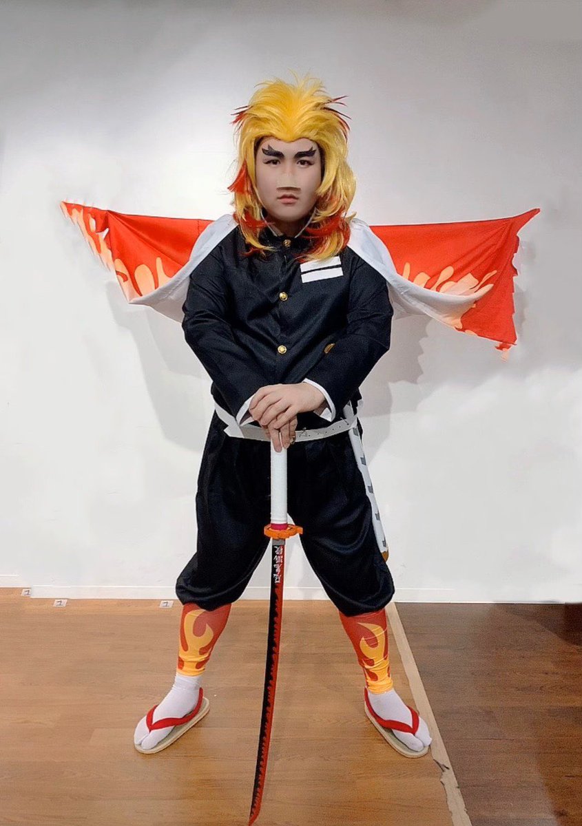 ばゆさん なんでデブは煉獄のコスプレしたがるんや ばゆさん なんでデブは煉獄のコスプレしたがるんや