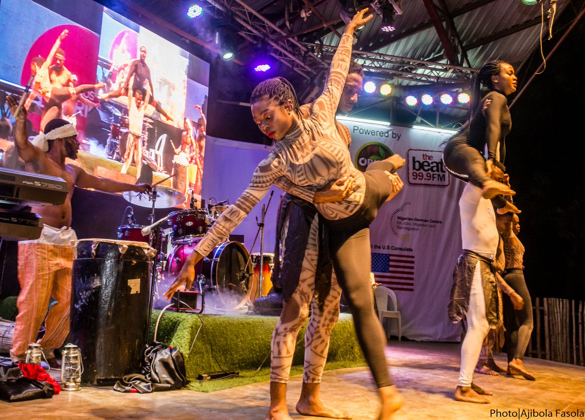 AjibolaFasola's tweet photo. How it started How it ended
#lagosfringe2020 #lf2020 #art #festival #dance
📸: @AjibolaFasola for @LagosFringe https://t.co/fdjGT2Ngpc