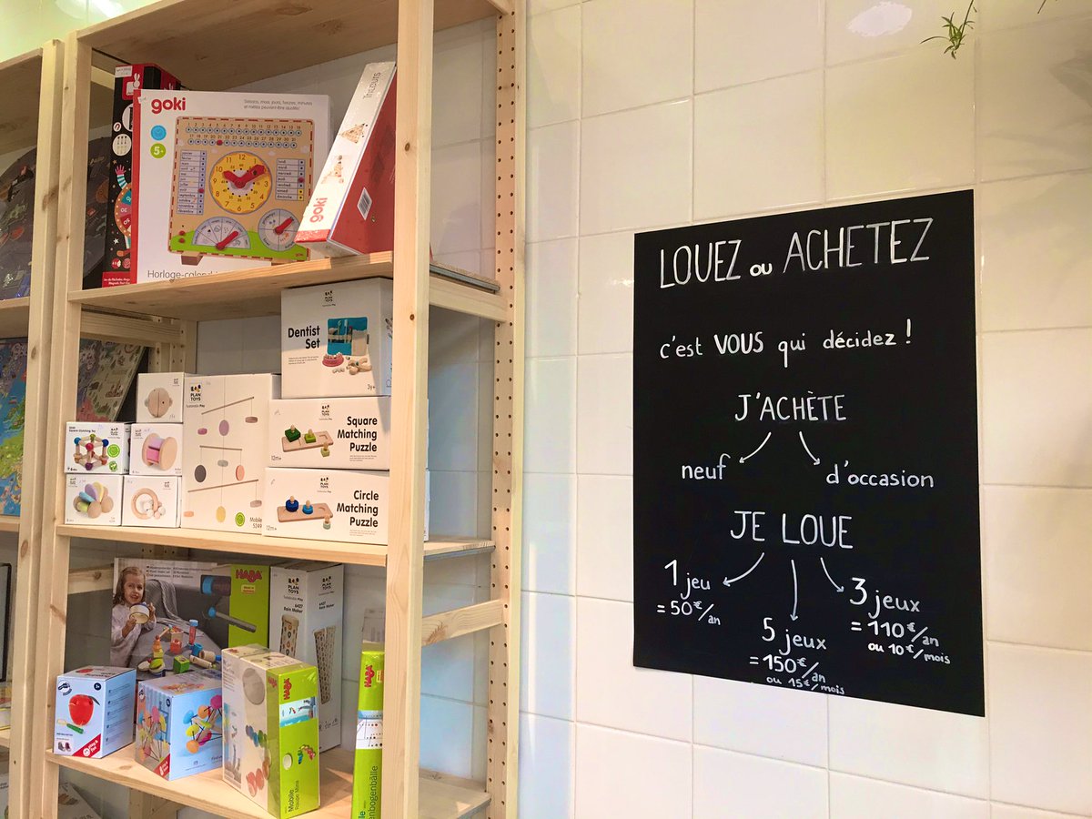 CelineDurchon's tweet image. L’alternative aux jouets neufs : Basée à #Vierzon dans le #Cher l’entreprise @LibetLou propose de la location de jeux principalement en ligne. En moyenne 8 mois après l’achat, 7 jouets sur 10 ne sont plus utilisés. Reportage à découvrir ce soir sur @F3Centre 🎥
