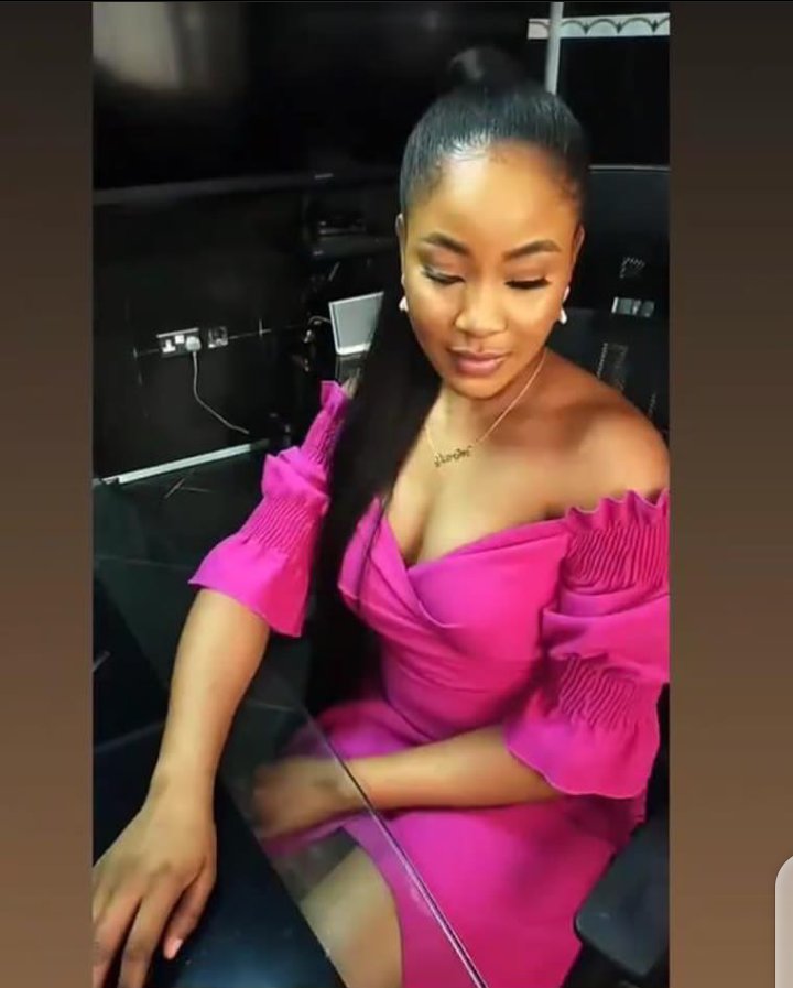  @EricaNlewedim as PringlesA thread #MamadorElitesDish