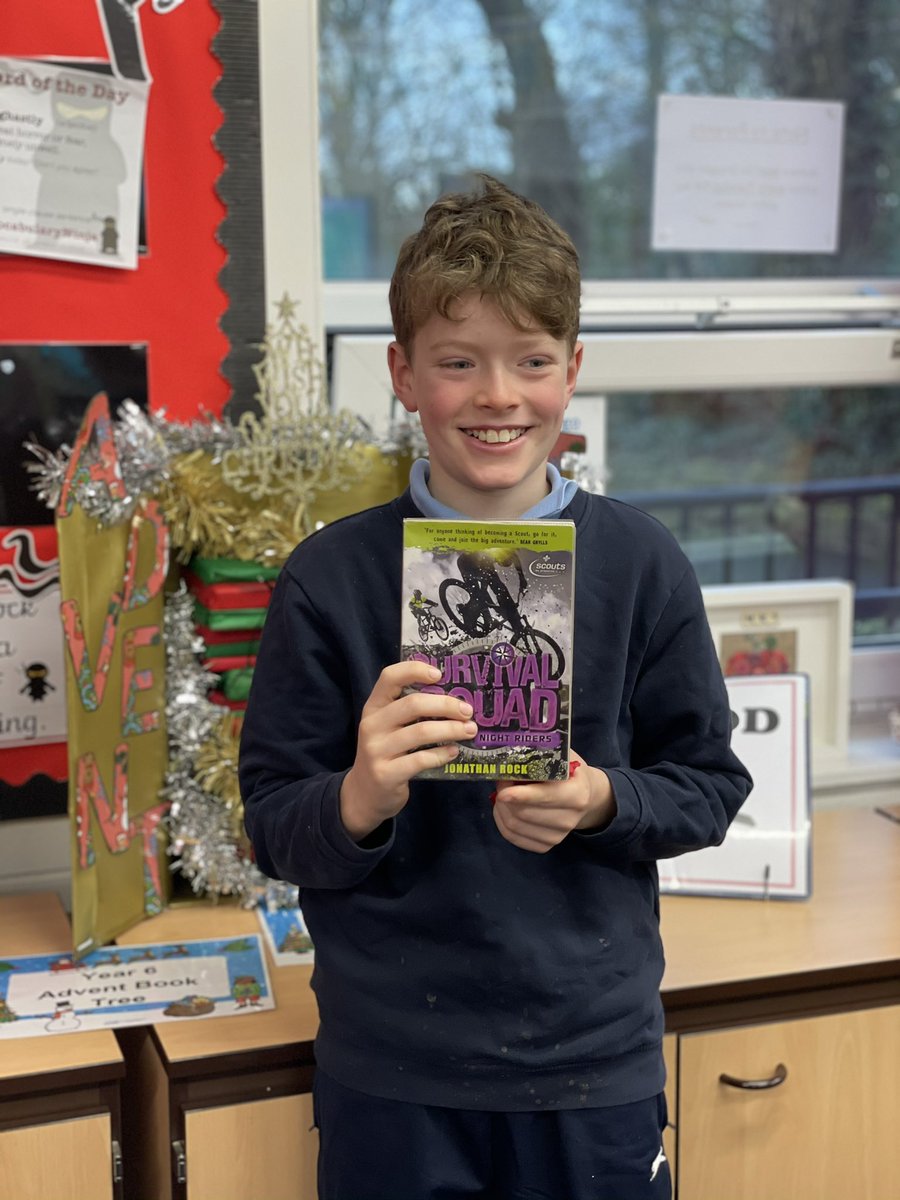 CCCRPrimary's tweet photo. Door 10 is ripped open by a super happy Tom! #adventtree #y6 https://t.co/Vb5xU1b67V