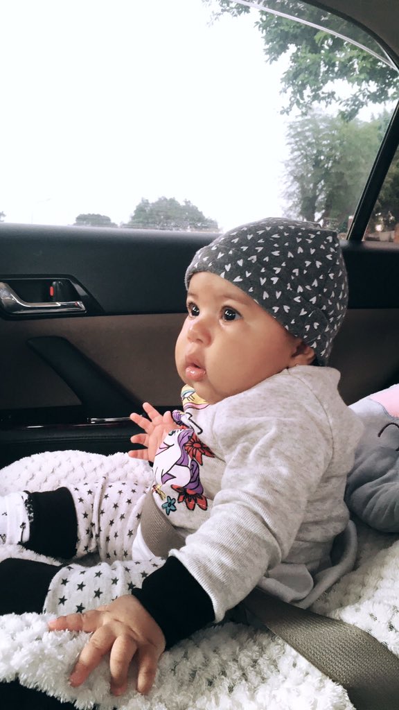 Nyendwa_martha's tweet photo. Mother + daughter ❤️💋🥺
#Inseparablelove #mixedbaby #motherdaughter https://t.co/ciebIYZjv3