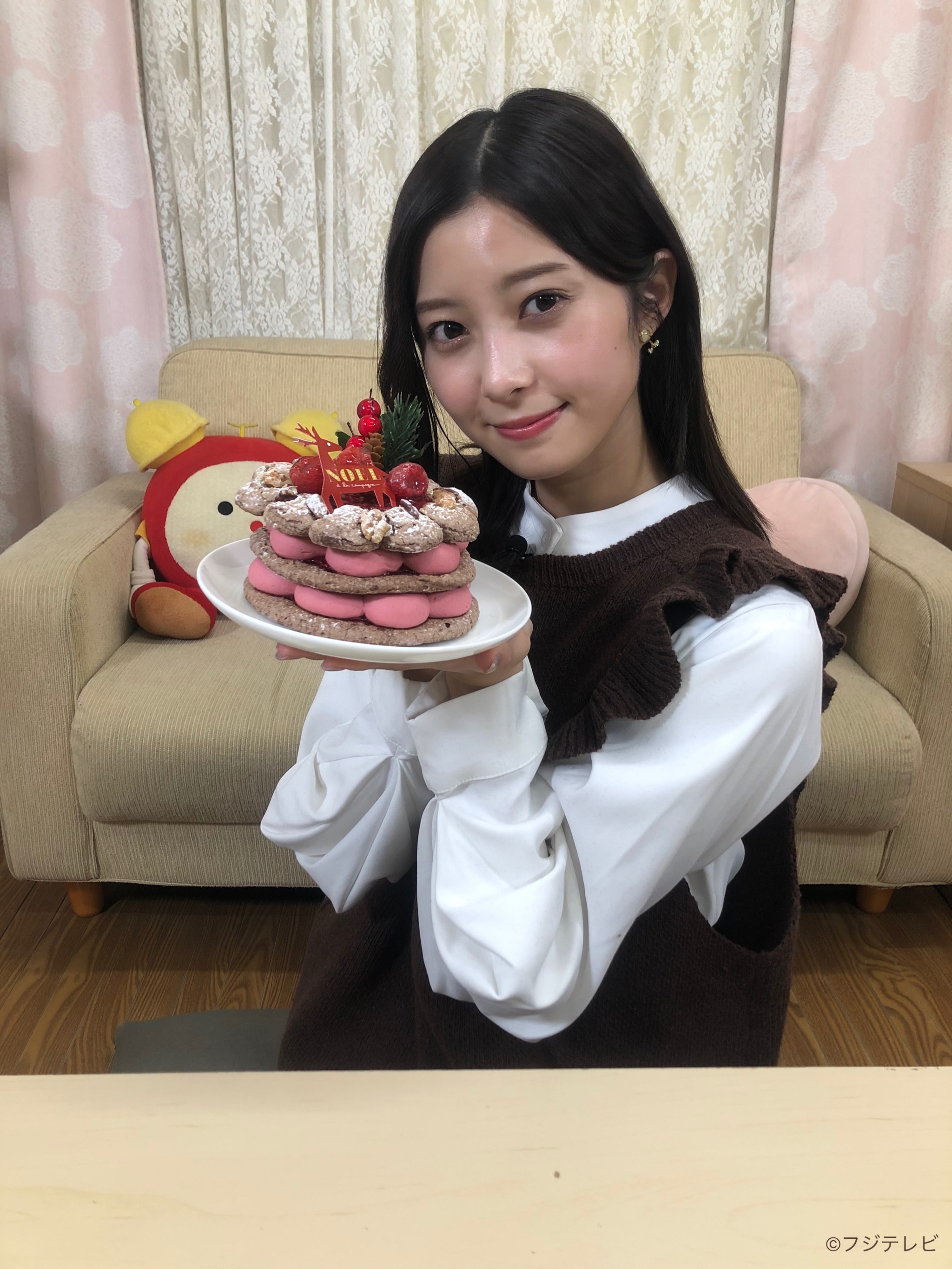 めざましテレビ 明日のイマドキでは 予約必須のクリスマスケーキ を 松川星ちゃんが紹介してくれるよ おうちで楽しめる かわいいケーキがいっぱい ６時５０分過ぎに放送予定 めざましテレビ イマドキ T Co U3q8aaye52 Twitter