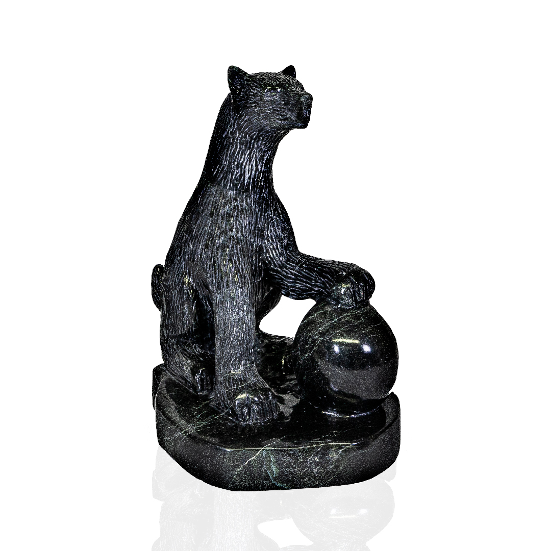 Golden GloveImportantly the Canadian Inuit Dog is a protector - playing a vital role in protecting their community and possesses traits of loyalty, toughness, bravery, as well as intelligence.