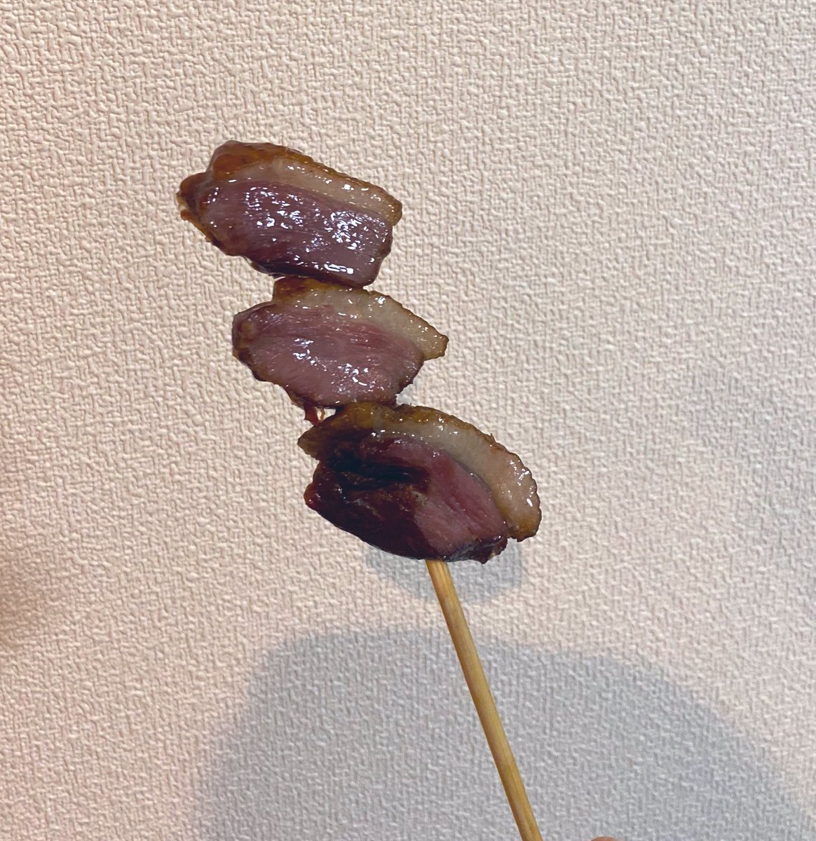 ひとりごとゴハン Ai 香りはディズニーの香り ディズニーシーのターキーレッグの香り 味濃いめだから大人の味 ビールとご一緒したい味 晩酌 燻製あい鴨串 Otonafamima ひとりごとゴハン Ai 香りはディズニーの香り ディズニーシーのターキーレッグの香り 味濃いめだから大人の味 ビールとご一緒したい味 晩酌 燻製あい鴨串 Otonafamima