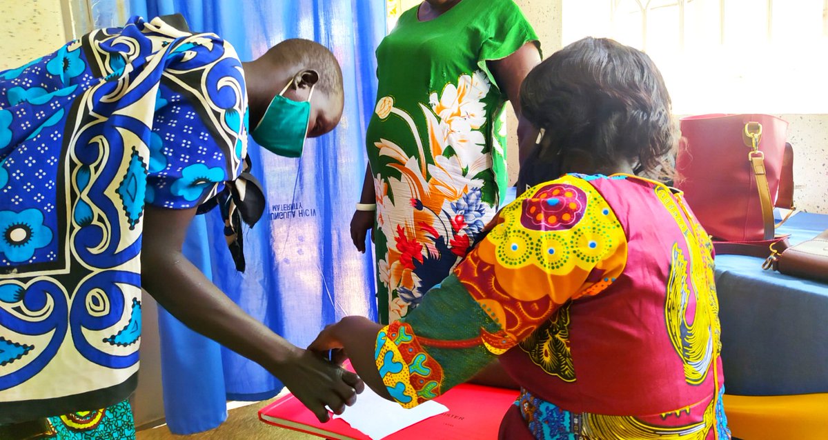 ACODEVU's tweet photo. During day 3 of the training, the participants (health workers) were taken to Mungula HC4 and Birra HC3 for practicum sessions guided by the trainers to further strengthen their skills in cervical cancer screening and management.
#AcodevFpProject https://t.co/ryTlmfjuV9