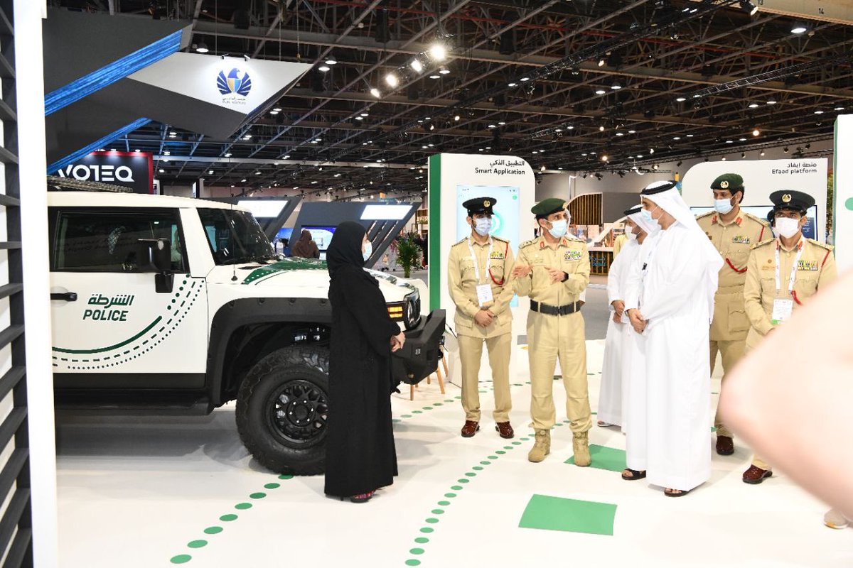 DubaiPoliceHQ's tweet photo. H.E Chancellor Essam Issa Al Humaidan, Dubai’s Attorney General, visited Dubai Police’s pavilion at #GITEXTechnologyWeek2020,  where he was received by HE Lieutenant General Abdullah Khalifa Al Marri, Commander-in-Chief of Dubai Police. https://t.co/cQsKU5tHny