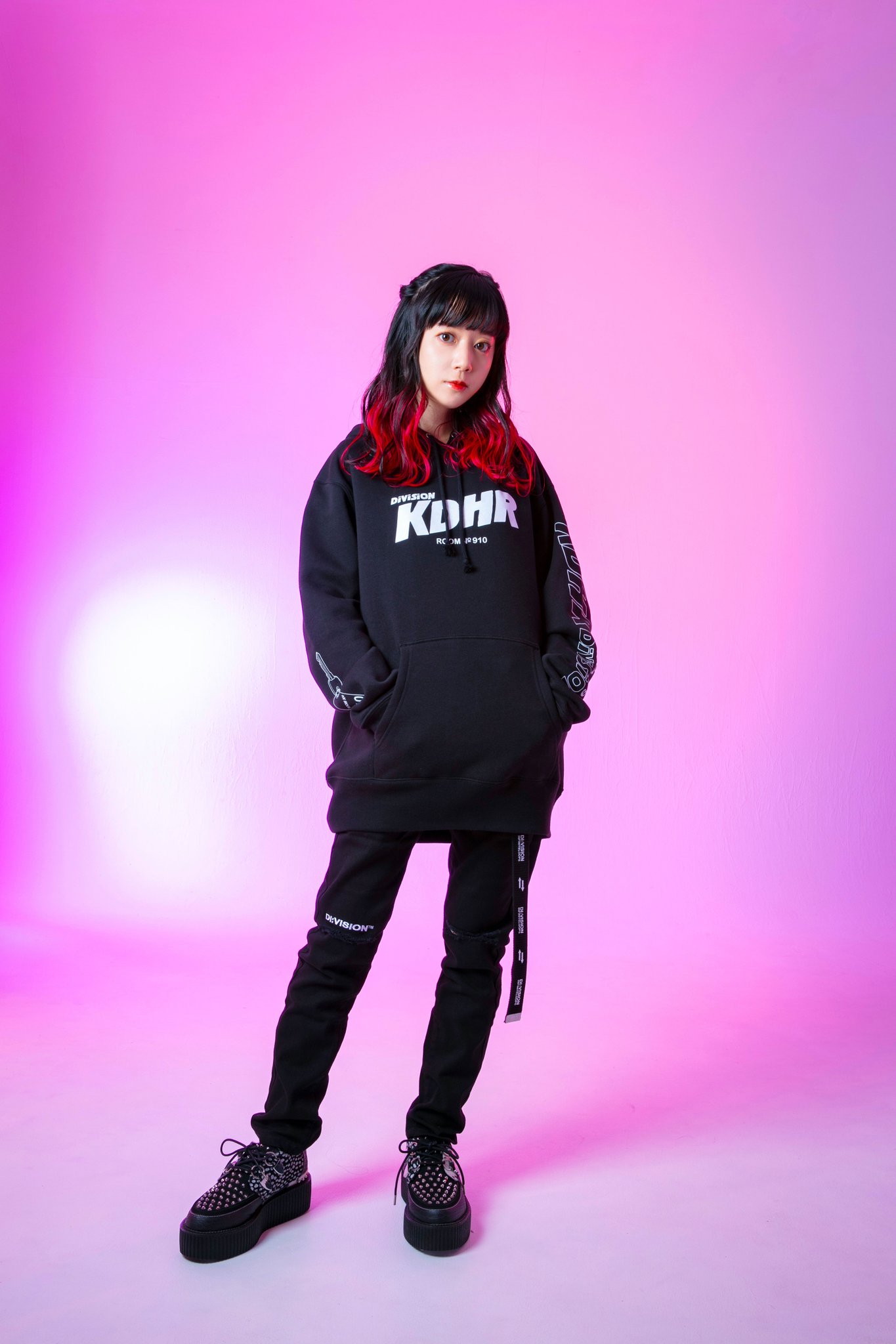 工藤晴香 × ゲキクロ × KAVANE Clothing パーカー サイズM 工藤晴香 × ゲキクロ × KAVANE Clothing パーカー サイズM