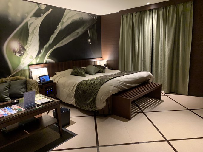 一人ラブホのtwitterイラスト検索結果