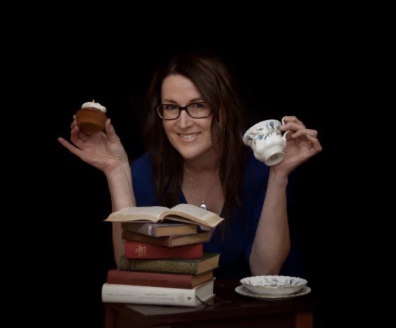 Dani Vee Books - Words & Nerds Pod tweet media