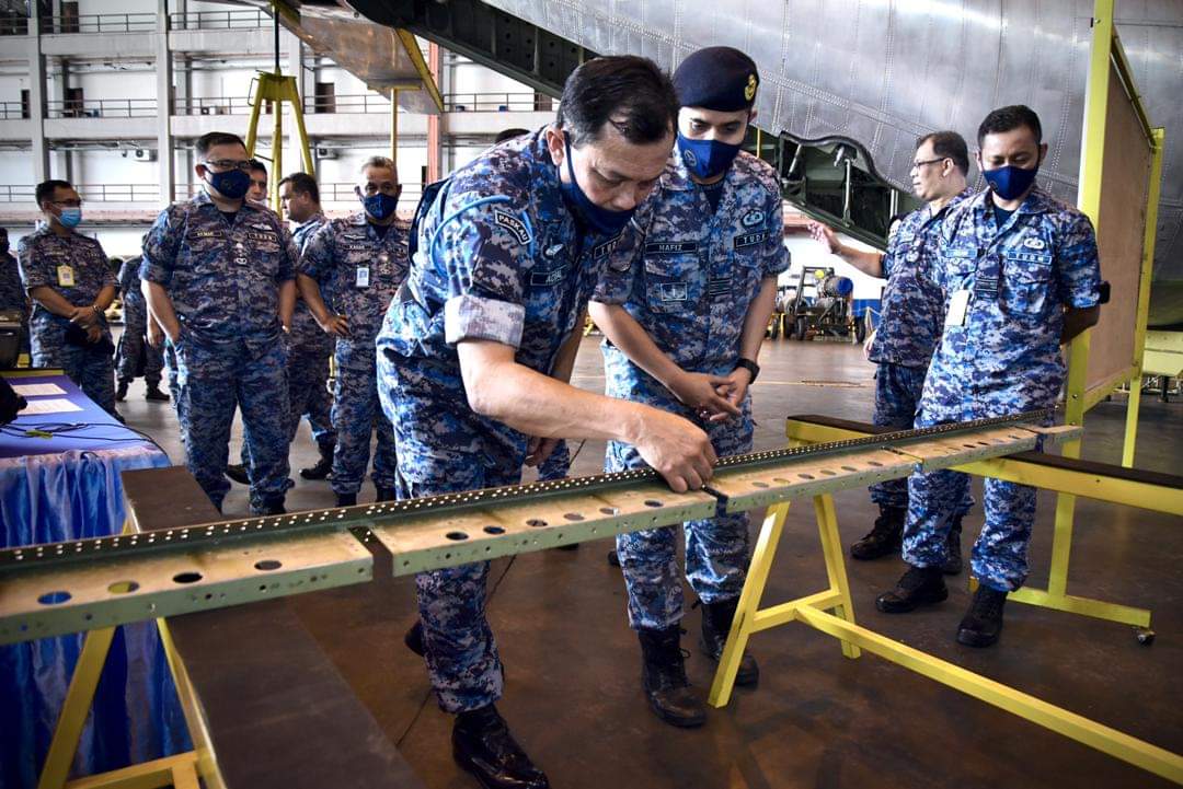 تويتر Tudm على تويتر Lawatan Kerja Panglima Tentera Udara Ke Panglalan Udara Subang Berita Selanjutnya Di Https T Co Dm2v0oqztk Https T Co Dyoeqxziuo