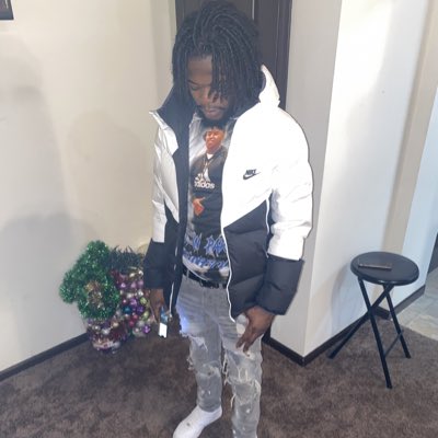 dreadheadd_93's tweet photo. #NewProfilePic https://t.co/POcWWOLiSh