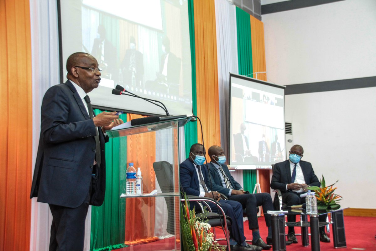 JMSomet's tweet photo. Séminaire de formation sur la Diplomatie Économique initié par le Ministère des Affaires Etrangères à l'endroit des ambassadeurs et diplomates.

Panel 1 : Dispositif d'appui et d'accompagnement d'entreprises ivoiriennes à l'extérieur... https://t.co/g5hjc77zTb https://t.co/FiGDzQKWTR