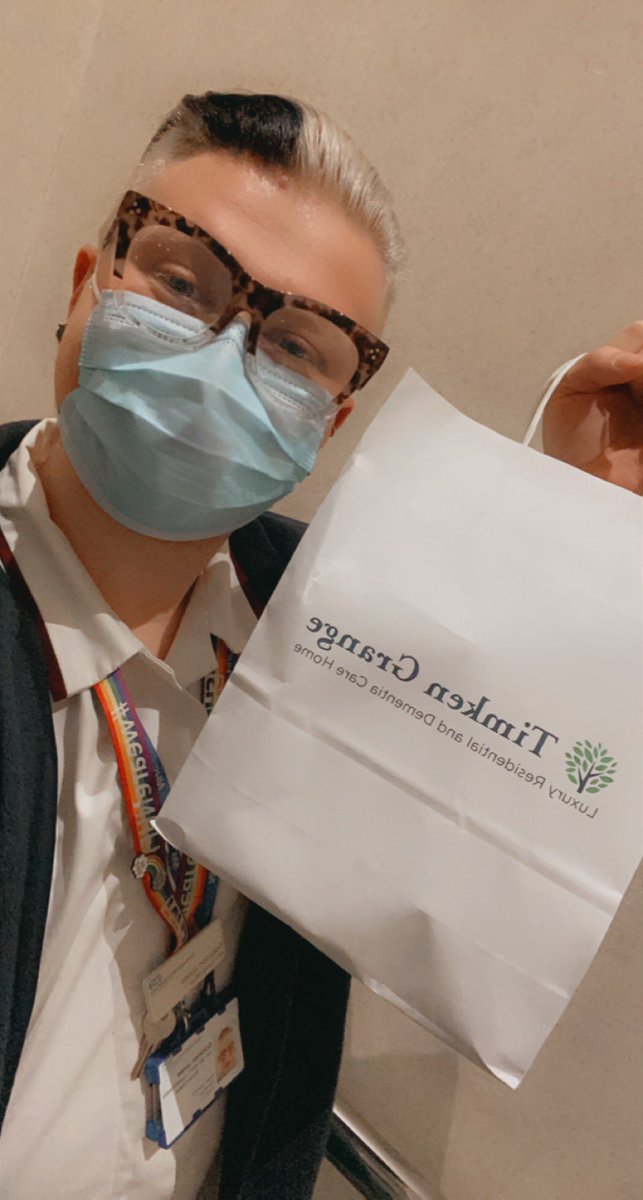 Solomon_LGBTQ's tweet photo. A massive thank you to @TimkenGrange for our Christmas goodie bagS! Wishing you all a very Merry Christmas and a healthy New Year, from your favourite District Nurse 😉, Solomon 🎄❄️ https://t.co/7Qyo94lbMd